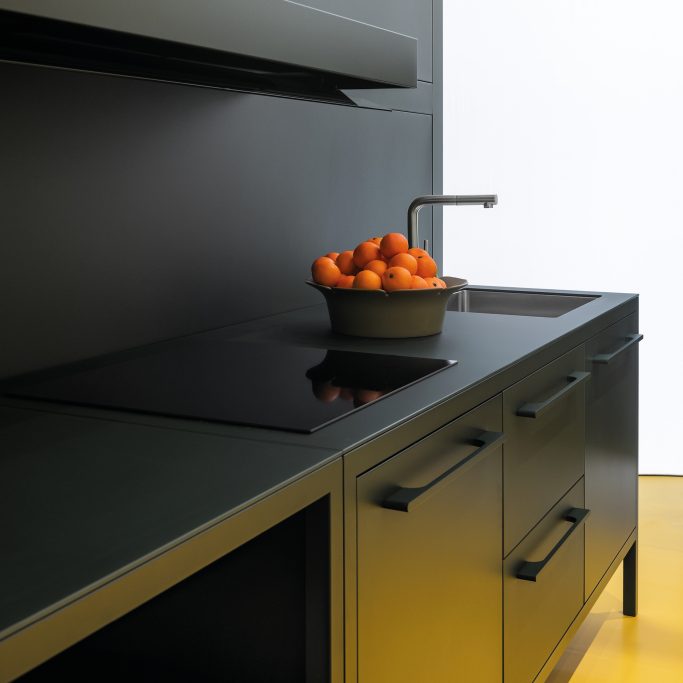FRAME Kitchen + Glas top + FRAME Afzuigkap - Kleur Black