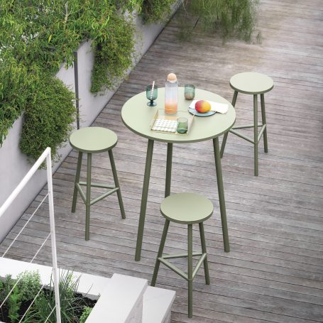 HUG hoge tafel en krukken - met stalen blad en hoogwaardige metallic poedercoating afwerking. Extreem precies las en snij proces in staal.
